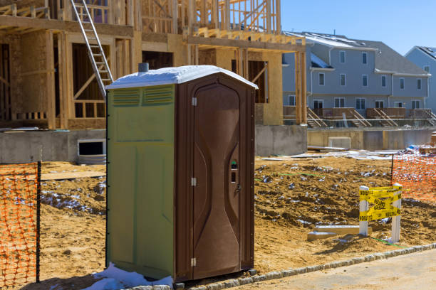 Types of Portable Toilets We Offer in Shinnecock Hills, NY